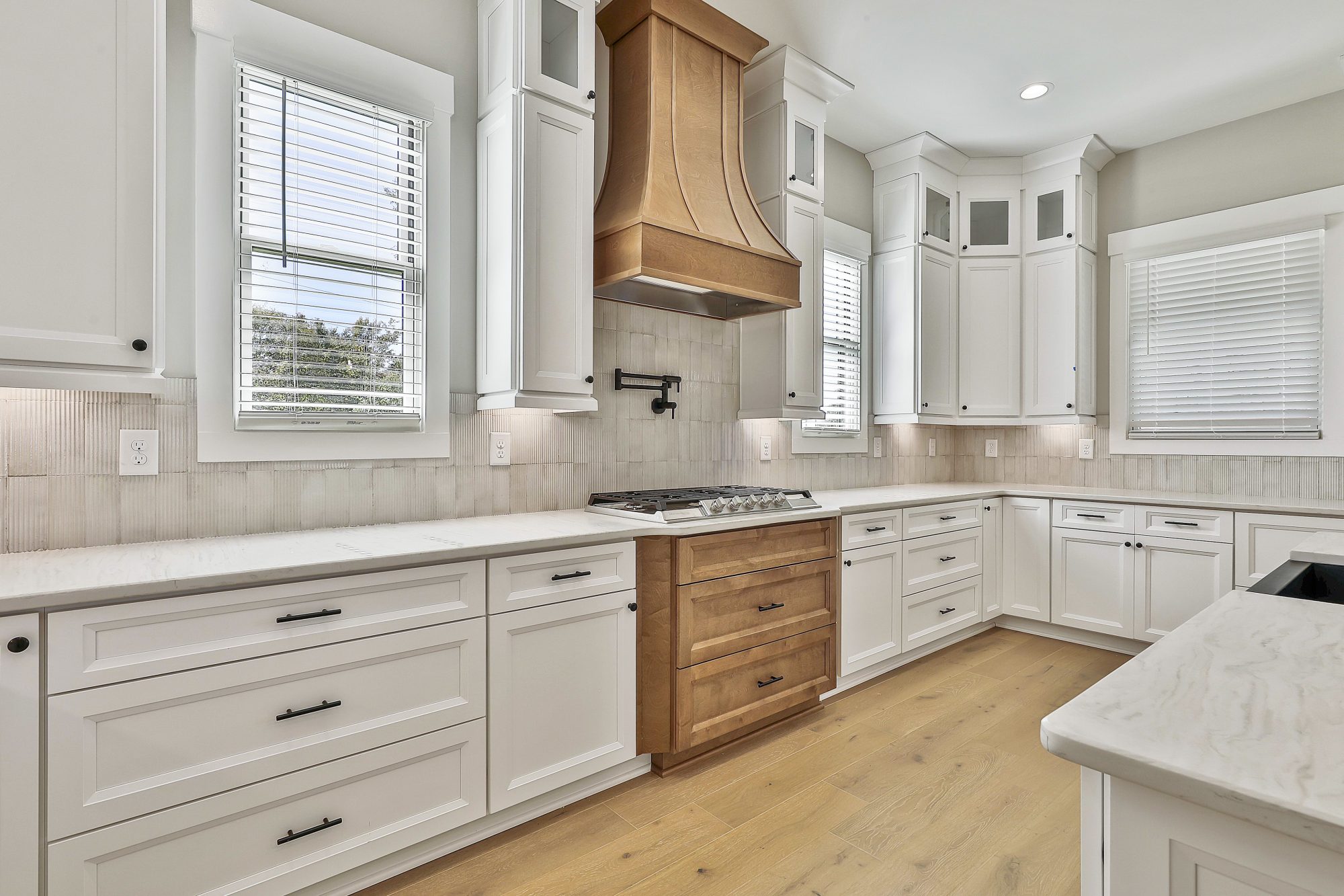 Bottom Feature Image